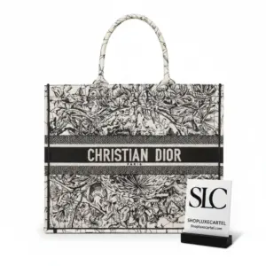 Spacious Travel Tote with Multicolor Zodiac Embroidery M1286