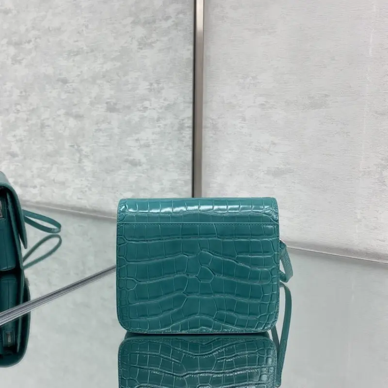 Structured-B-Small-Shoulder-Bag-in-Croc-Effect-Leather-Green-Structured-B-Small-Shoulder-Bag-in-Croc-Effect-Leather-Green-4.webp