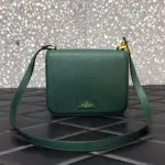 Structured-V-Accent-Small-Shiny-Calfskin-Shoulder-Bag-0021-Green-Structured-V-Accent-Small-Shiny-Calfskin-Shoulder-Bag-0021-Green-3.webp