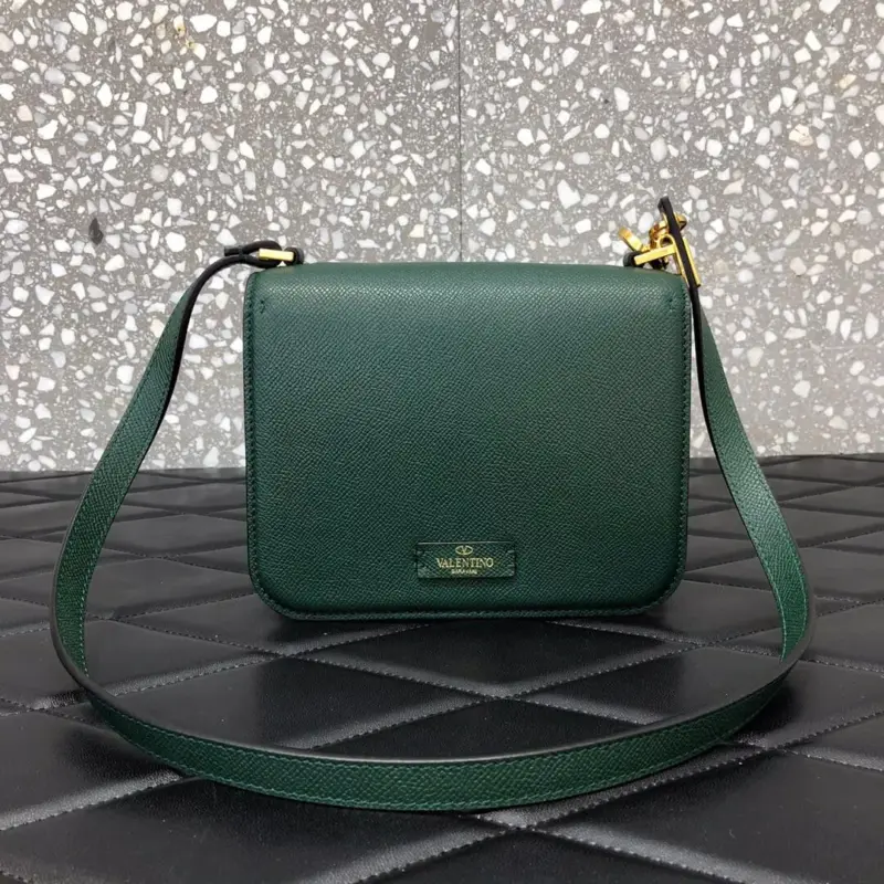 Structured-V-Accent-Small-Shiny-Calfskin-Shoulder-Bag-0021-Green-Structured-V-Accent-Small-Shiny-Calfskin-Shoulder-Bag-0021-Green-3.webp