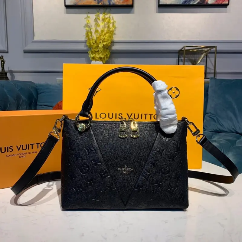 Structured-V-Tote-BB-Top-Handle-Crossbody-Bag-M44845-M44418-M44419-M44937-Black-Structured-V-Tote-BB-Top-Handle-Crossbody-Bag-M44845-M44418-M44419-M44937-Black-2.webp