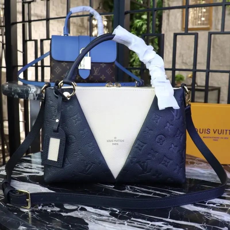 Structured-V-Tote-BB-Top-Handle-Crossbody-Bag-M44845-M44418-M44419-M44937-Blue-Structured-V-Tote-BB-Top-Handle-Crossbody-Bag-M44845-M44418-M44419-M44937-Blue-1.webp