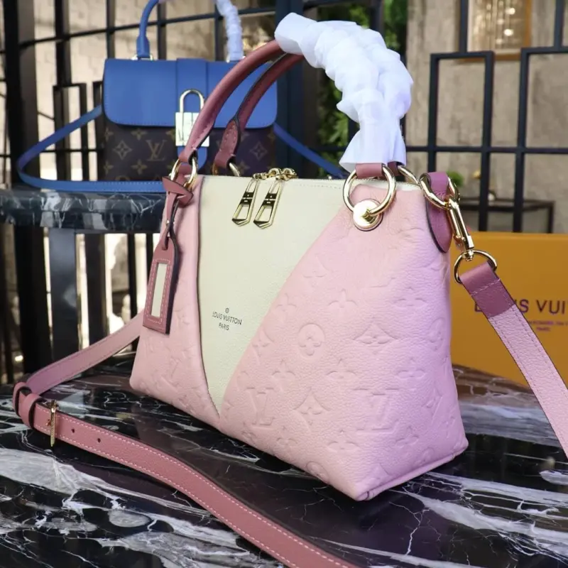 Structured-V-Tote-BB-Top-Handle-Crossbody-Bag-M44845-M44418-M44419-M44937-Pink-Structured-V-Tote-BB-Top-Handle-Crossbody-Bag-M44845-M44418-M44419-M44937-Pink-2.webp