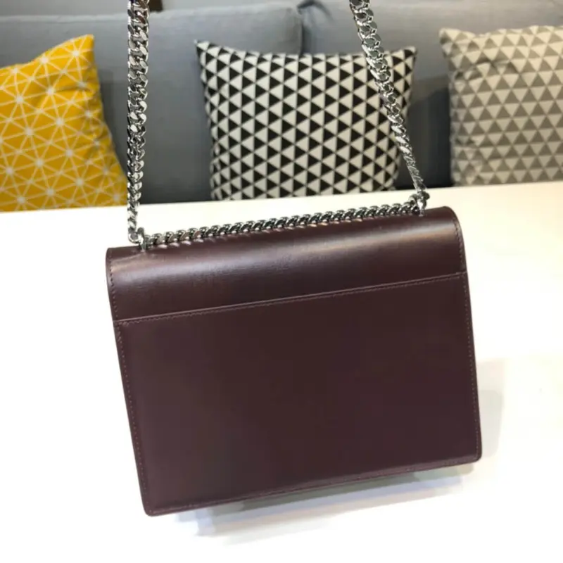 Sunset-Medium-Shoulder-Bag-in-Smooth-Leather-with-Chain-442906-Burgundy-Sunset-Medium-Shoulder-Bag-in-Smooth-Leather-with-Chain-442906-Burgundy-3.webp