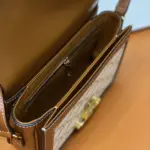 Teen-Shoulder-Bag-in-Classic-Triomphe-Canvas-and-Calfskin-188423-9.webp