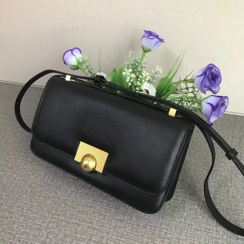Timeless-Epsom-Grained-Leather-Classic-Shoulder-Crossbody-Bag-578009-Black-Timeless-Epsom-Grained-Leather-Classic-Shoulder-Crossbody-Bag-578009-Black-2.webp