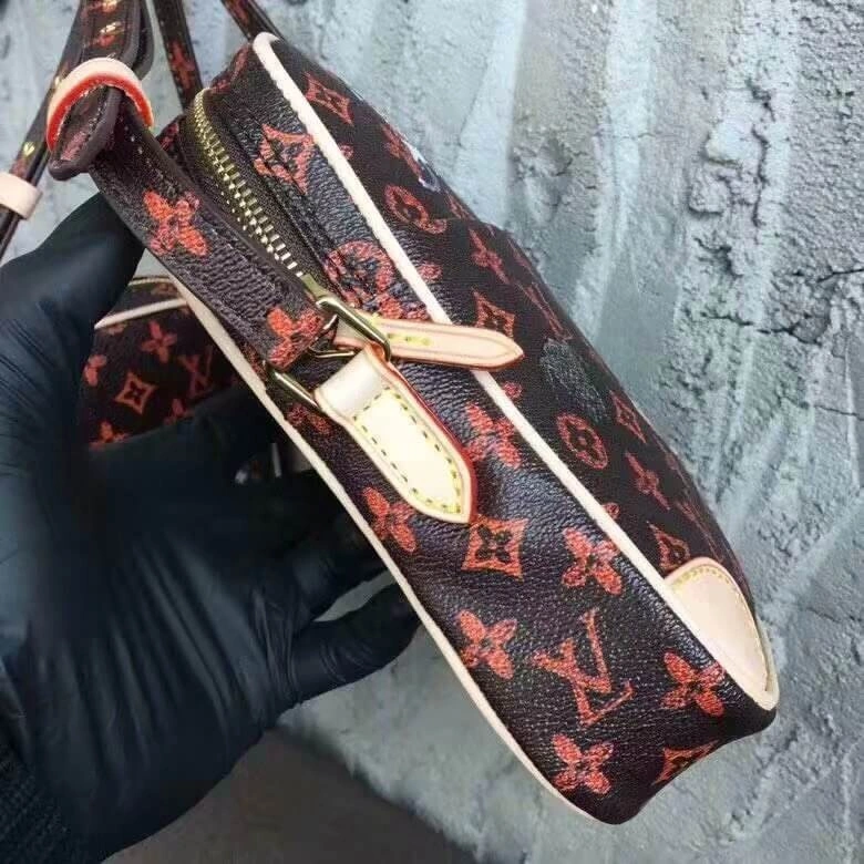 Transformed-Monogram-Canvas-Paname-Crossbody-Travel-Bag-Set-M44399-12.webp