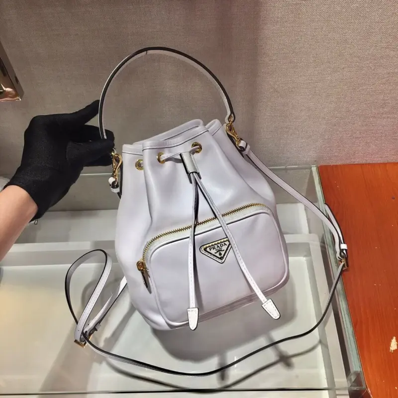Versatile-Drawstring-Pouch-Style-Leather-Bucket-Bag-1BH038-White-Versatile-Drawstring-Pouch-Style-Leather-Bucket-Bag-1BH038-White-3.webp