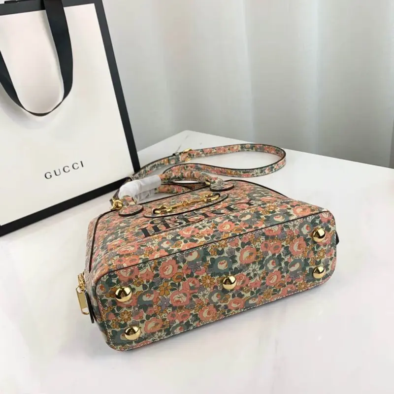 Vintage-Floral-Print-Horsebit-1955-Shoulder-Bag-621220-6.webp