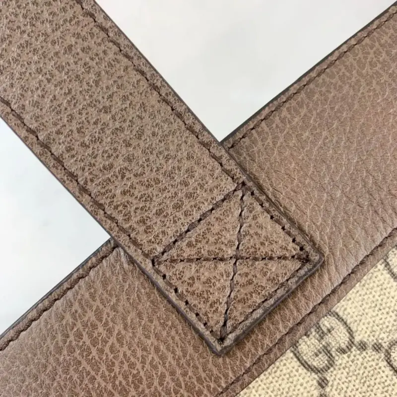 Web-Detail-Soft-Monogram-Print-Large-Shoulder-Tote-519335-6.webp