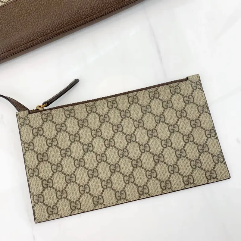 Web-Detail-Soft-Monogram-Print-Large-Shoulder-Tote-519335-7.webp